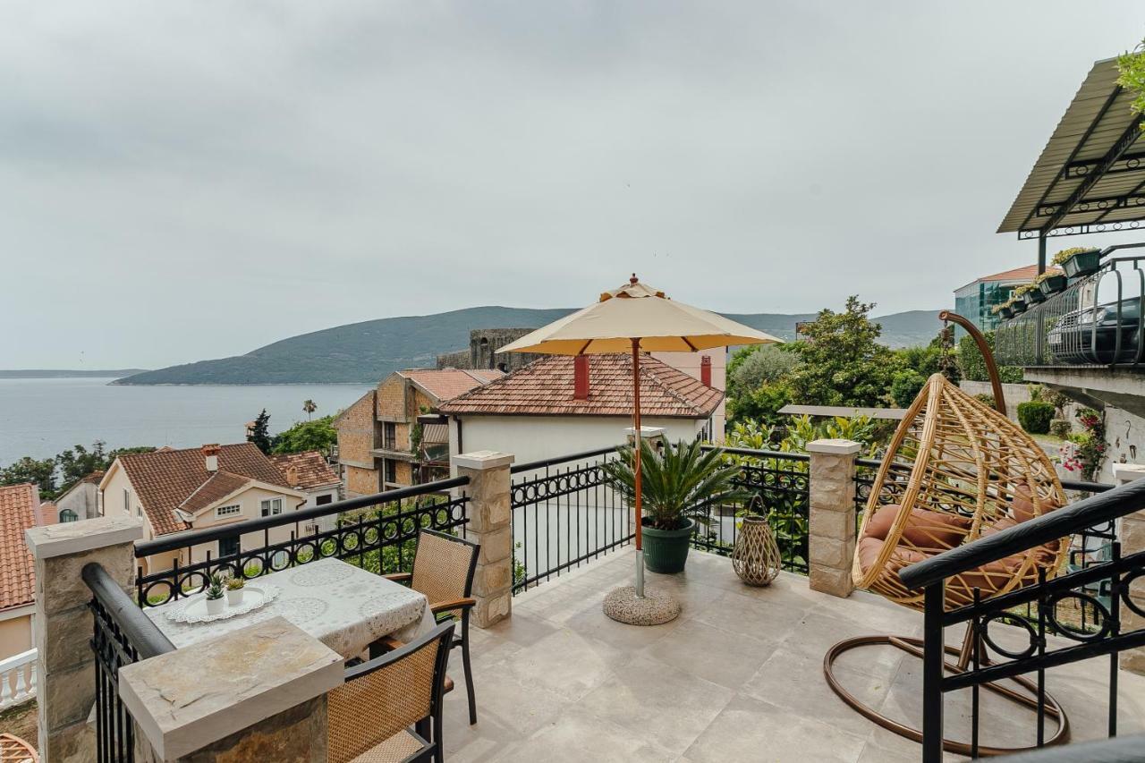 Apartments Belvedere Herceg Novi Buitenkant foto